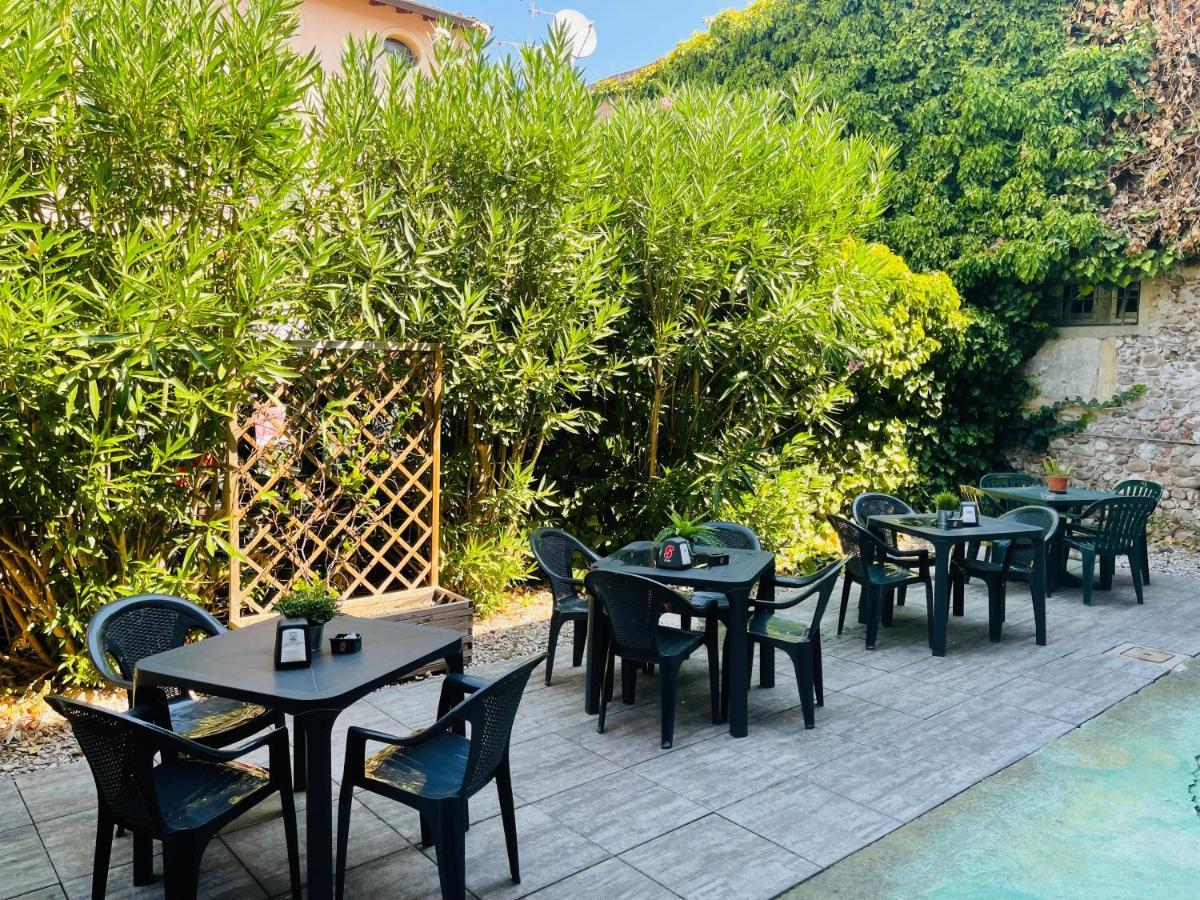 Hotel Al Bosco Sona Bagian luar foto